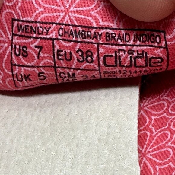 Hey Dude Wendy Chambray Braid Indigo Sneakers Slip On Shoes Women's Size 7 - Picture 8 of 9